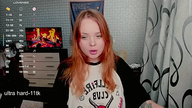 Snapshot of flower_sarah_ chatting on 06-10-26, 04:03 flower sarah online show from 06-10-26, 04:03