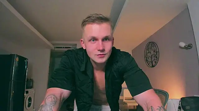 Samuel Andrew online show from 09-27-25, 03:23