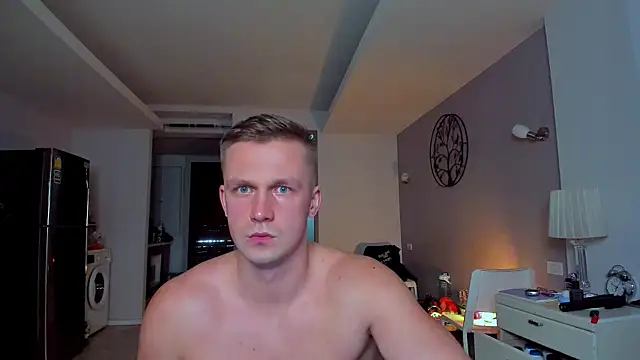 Samuel Andrew online show from 06-15-26, 02:01