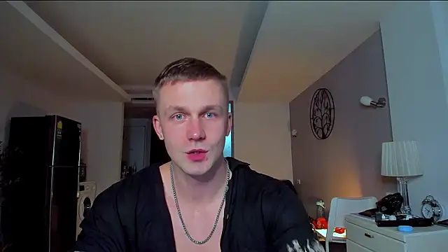 Samuel Andrew online show from 06-21-26, 02:17