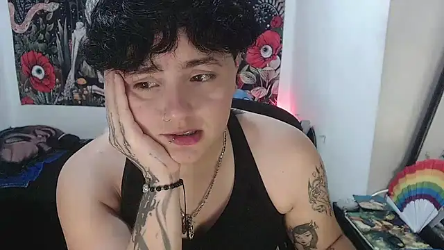 isabeautyx19 online show from 03-08-26, 02:04