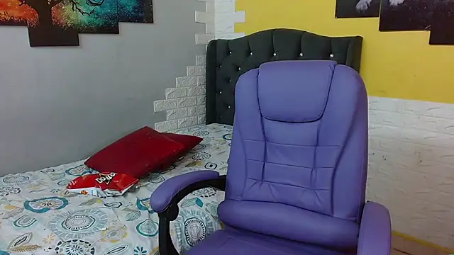 isabeautyx19 online show from 03-20-26, 02:01