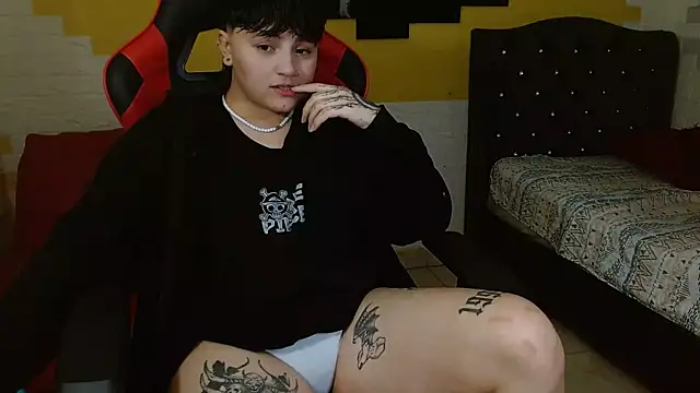 isabeautyx19 online show from 12-04-25, 04:22