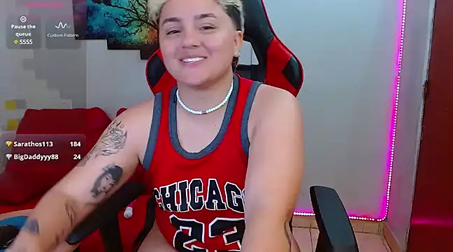 isabeautyx19 online show from 02-26-25, 05:00