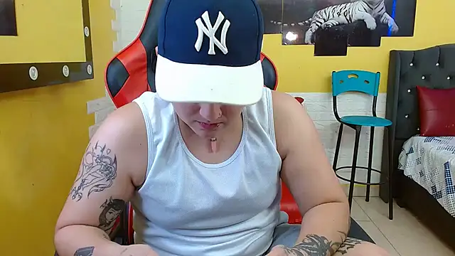 isabeautyx19 online show from 09-14-25, 05:08