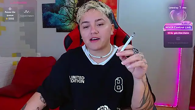 isabeautyx19 online show from 02-26-25, 01:54