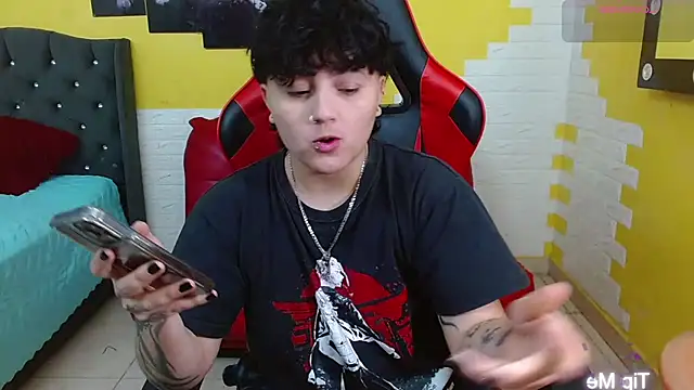 isabeautyx19 online show from 02-21-26, 02:13