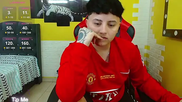 isabeautyx19 online show from 10-21-25, 03:17
