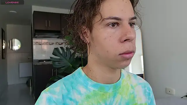 grey   27 online show from 11-26-25, 12:27