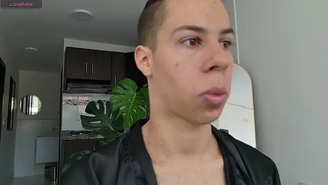 grey   27 online show from 10-05-25, 12:29