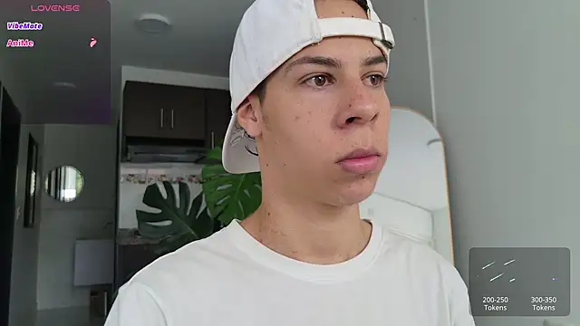 grey   27 online show from 10-20-25, 12:27