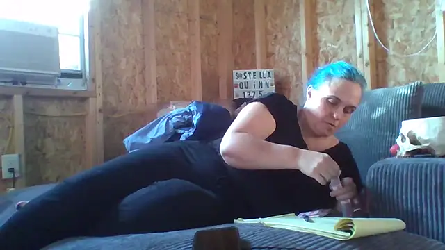 stellaquinn1775 online show from 02-16-26, 10:07