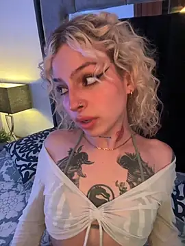 Bonnie vega online show from 09-20-25, 09:31