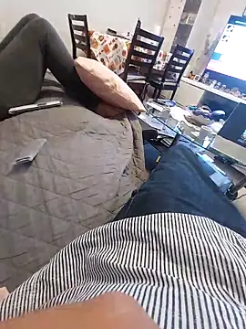 mia69x online show from 10-17-25, 07:59