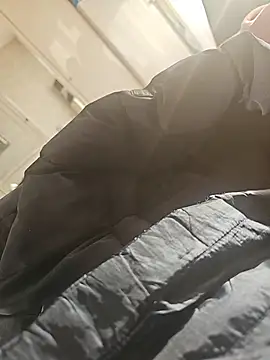 mia69x online show from 11-06-25, 03:05