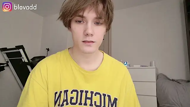 callmenineoneseven online show from 05-25-26, 06:50