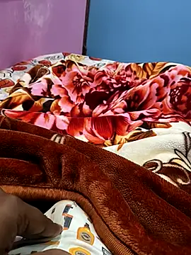 Snapshot of ak007_desire chatting on 01-18-26, 06:44 ak007 desire online show from 01-18-26, 06:44