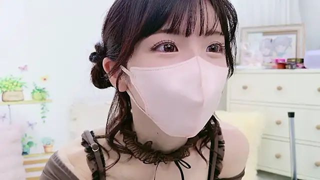 Snapshot of -minami- chatting on 10-12-25, 03:30 -minami- online show from 10-12-25, 03:30