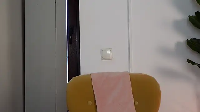 NinaCrystal1 online show from 02-28-26, 06:57