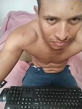 Snapshot of Piroca_doce18 chatting on 03-17-26, 03:15 Piroca doce18 online show from 03-17-26, 03:15