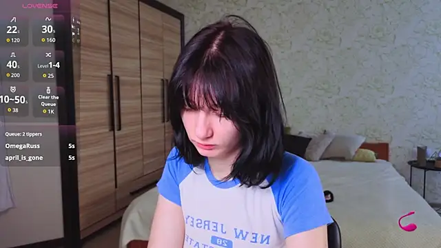 JulisSweet online show from 10-24-25, 07:07