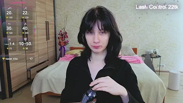 JulisSweet online show from 03-30-26, 07:21