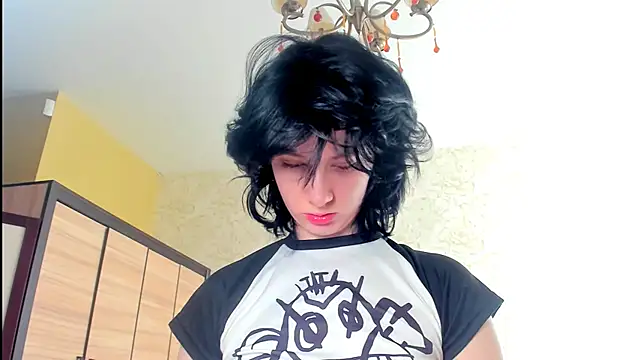 Snapshot of JulisSweet chatting on 03-15-25, 07:53 JulisSweet online show from 03-15-25, 07:53