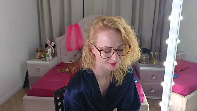 SquirtyAlisa online show from 03-11-26, 09:42