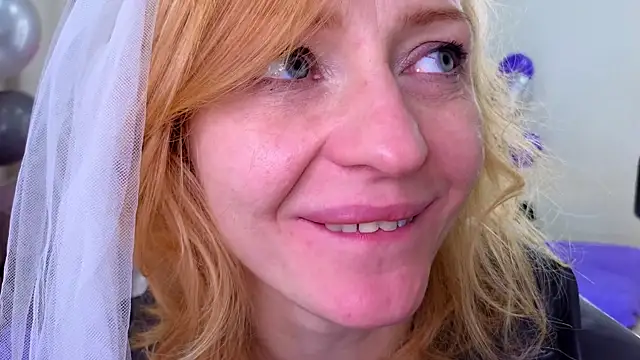 SquirtyAlisa online show from 10-29-25, 08:08