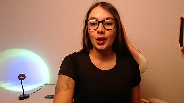 lalawhitte online show from 09-19-25, 08:35