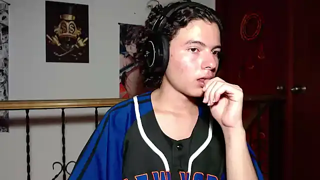 Soy leonel online show from 01-24-25, 07:49