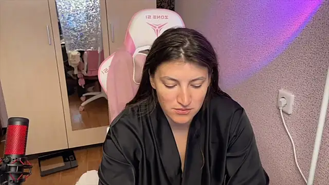 Snapshot of Katrin__kiss chatting on 07-01-26, 02:39 Katrin kiss online show from 07-01-26, 02:39