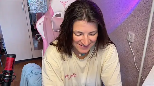 Snapshot of Katrin__kiss chatting on 07-29-26, 11:31 Katrin kiss online show from 07-29-26, 11:31