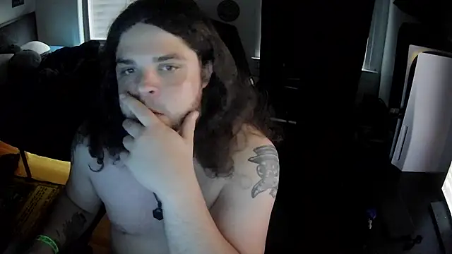 Snapshot of scoobzxx chatting on 11-09-25, 02:21 scoobzxx online show from 11-09-25, 02:21