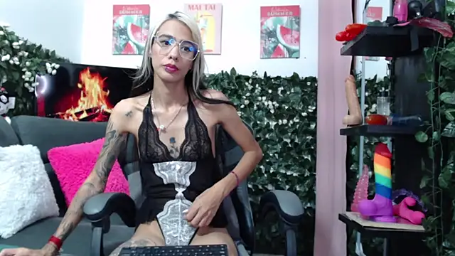 natasha squirt28 online show from 09-12-25, 01:28