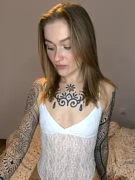 Goldloeckchen159 online show from 03-08-26, 05:49