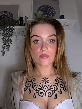 Goldloeckchen159 online show from 10-11-25, 05:25