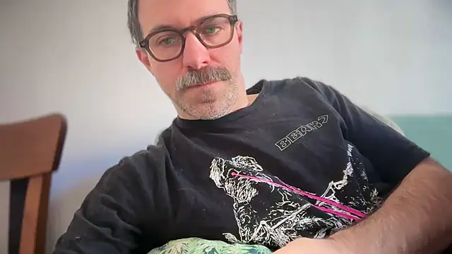 Brianjonest online show from 04-06-26, 09:54