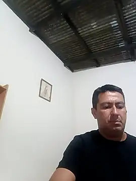 Snapshot of walwan85 chatting on 01-08-26, 09:04 walwan85 online show from 01-08-26, 09:04