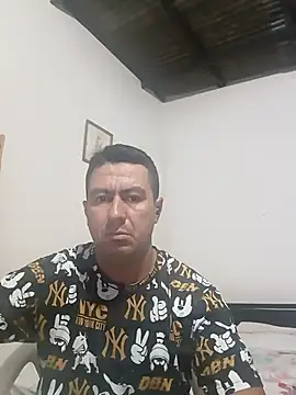 Snapshot of walwan85 chatting on 12-02-25, 09:22 walwan85 online show from 12-02-25, 09:22