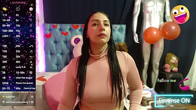 Snapshot of Cristal_cherry chatting on 03-21-25, 05:32 Cristal cherry online show from 03-21-25, 05:32