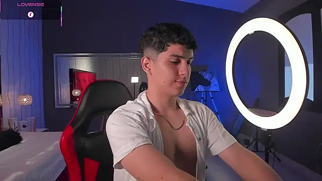 Snapshot of Brat_ chatting on 02-27-26, 09:25 Brat online show from 02-27-26, 09:25