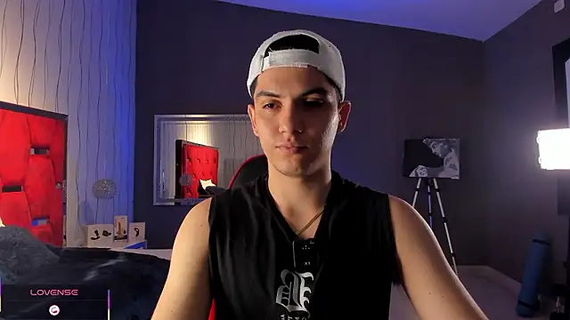 Brat  online show from 03-11-26, 08:14