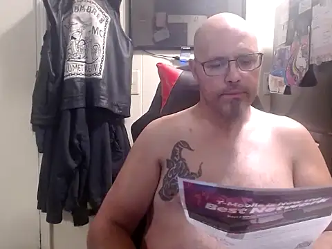 KrazyLegz online show from 09-11-25, 12:21