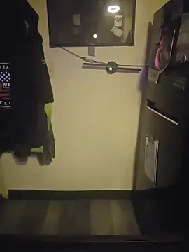 KrazyLegz online show from 02-22-26, 04:26