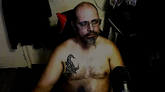 KrazyLegz online show from 12-20-25, 02:58