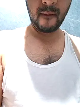 Snapshot of johny_69d@xh chatting on 12-14-25, 06:13 johny 69dxh online show from 12-14-25, 06:13