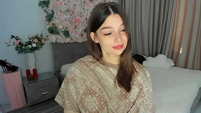 ContinentOfTranquility online show from 09-22-25, 04:07