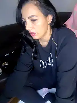 ReiyaRey online show from 10-25-25, 08:42