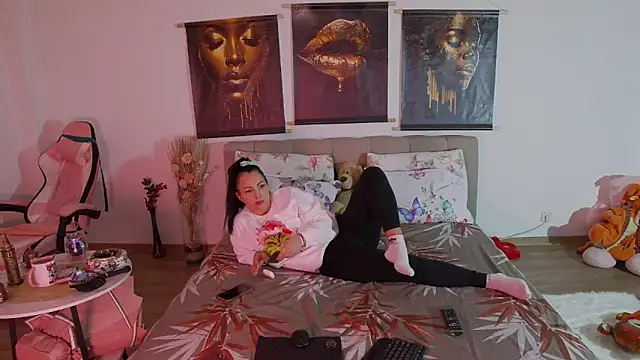 ReiyaRey online show from 03-03-26, 08:49